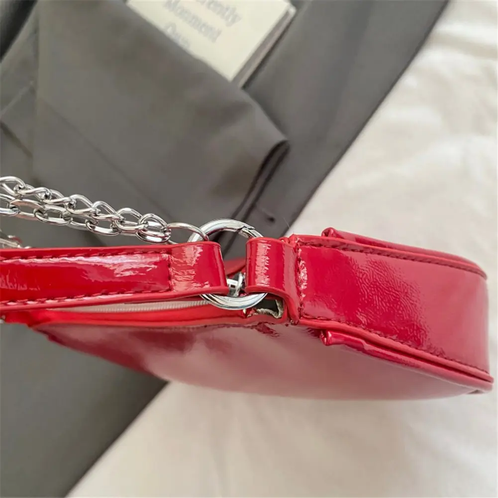 Women Elegant Underarm Pouch with Chain Casual Y2K Armpit Bag PU Leather Trendy Shoulder Bag Travel Shopping Work Tote Handbag