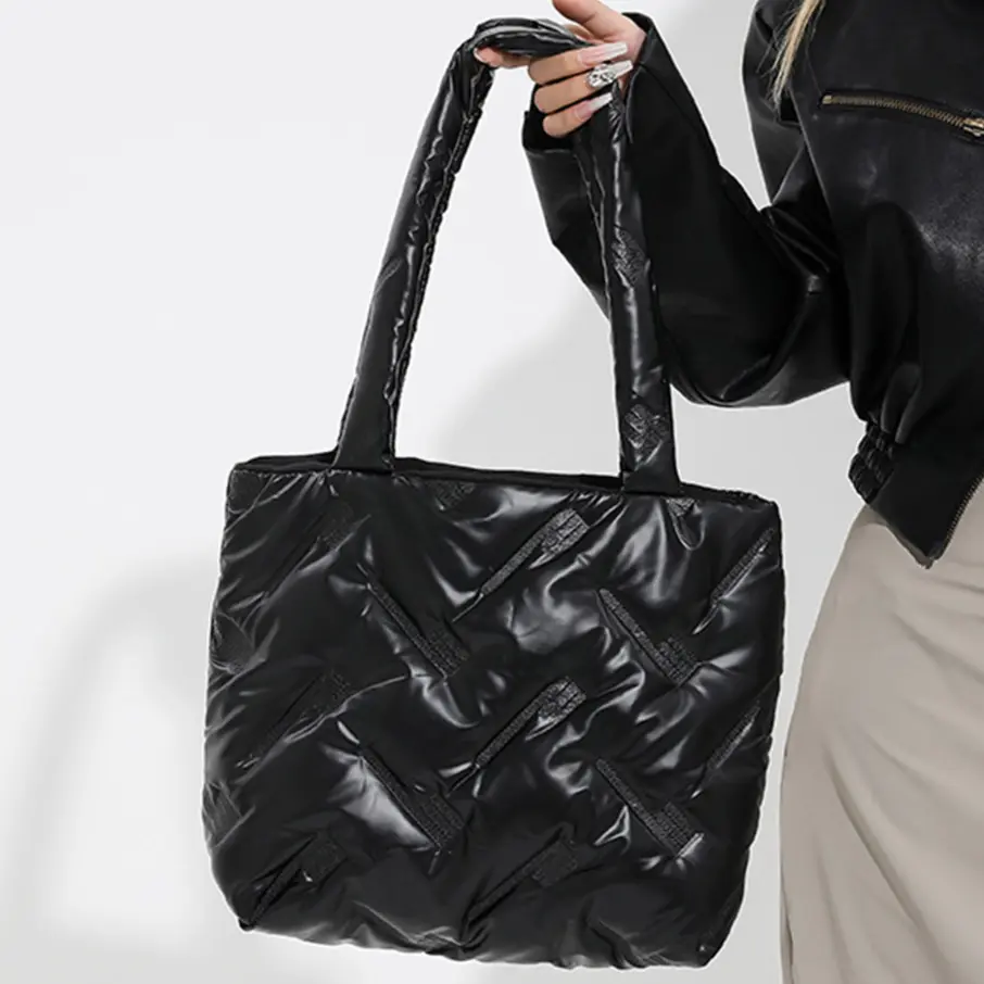 Women's Space Cotton Versatile Underarm Bag Winter Quilted Padded Shoulder Bag Down Large Armpit Bag Puffer Fashion Tote Handbag