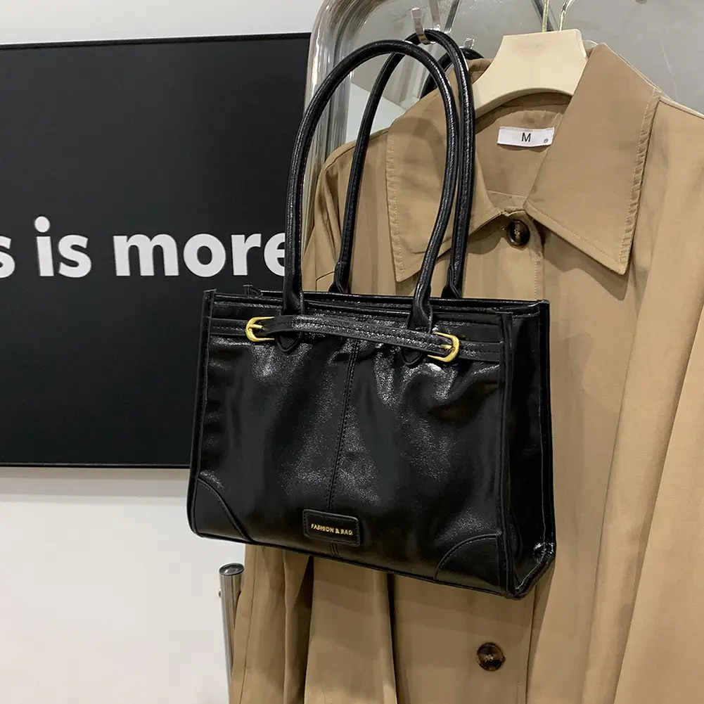 High-end Burgundy Briefcase 2025 Ladies Zipper Large Capacity Underarm Bag Elegant Women Shoulder Bag Vintage Solid Tote Handbag
