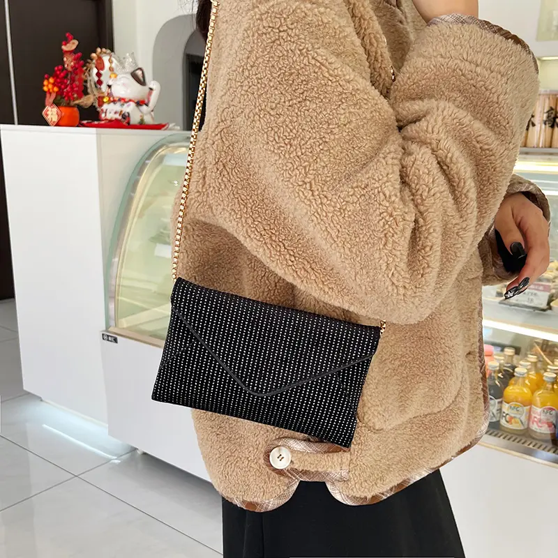 Envelope Diamond Shoulder Crossbody Bag Women Mini Chain Wristlet Handbags Casual Phone Clutch Purse Party Wedding Evening Bags