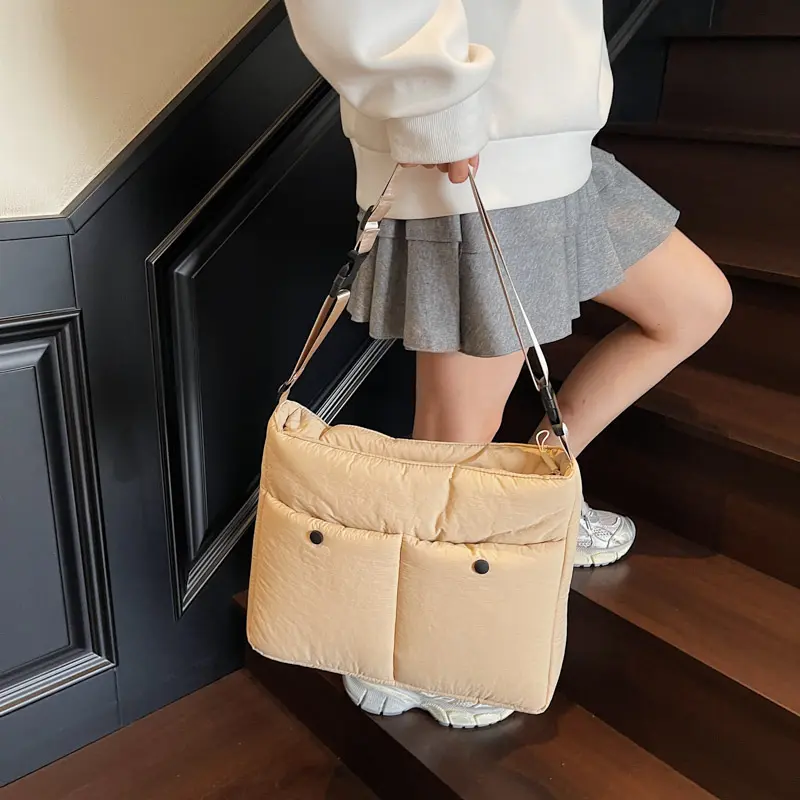 Japanese Soft Quilted Shoulder Bags Large Space Cotton Crossbody Bags Lazy Casual Puffer Tote Handbag padded Top-Handle Bags