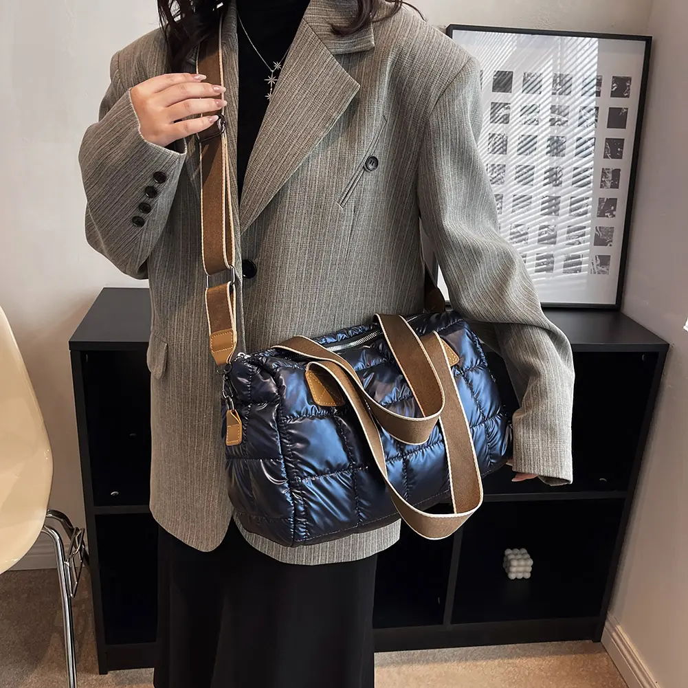 Women's Winter Crossbody Bag Casual Canvas Top-hand Bag Large Capacity Shoulder Bags Rhombic Lattice Ladies Shopping Travel Bags