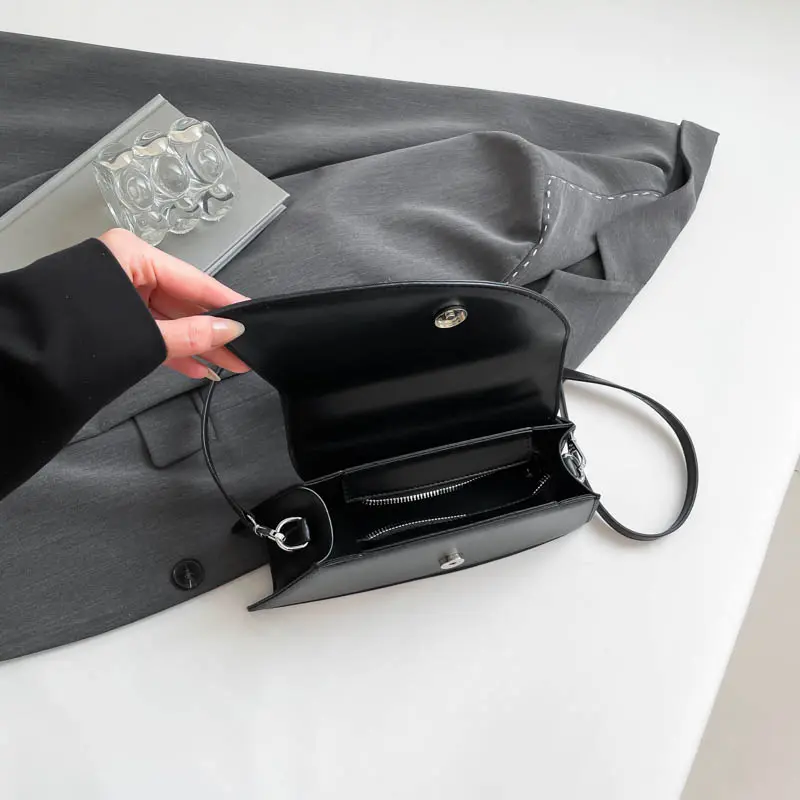 Leather Solid Color Tote Handbag Women Chic Crossbody Shoulder Bag Chic Messenger Bag Casual Luxury Short Handle Top Handle Bag