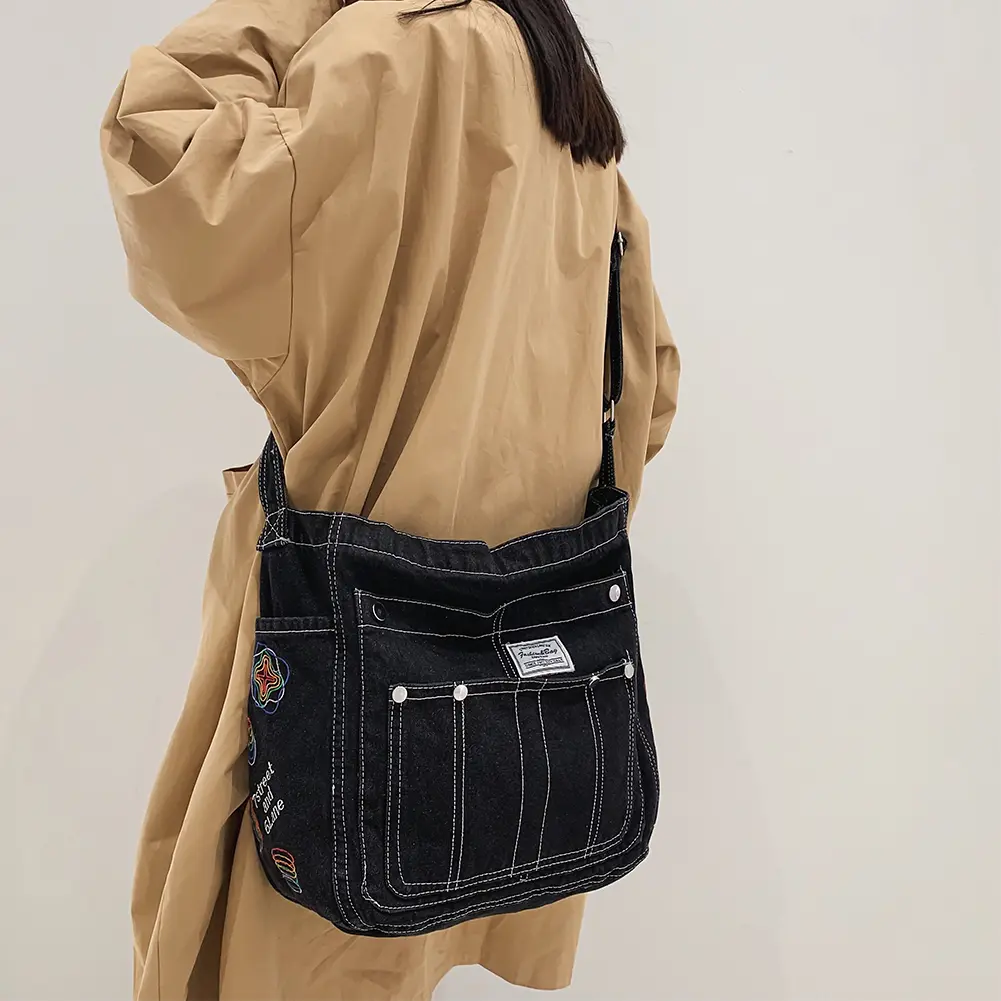 Women Hobo Bag Denim Ladies Messenger Bags Large Capacity Multi-pocket Fashion Simple Casual for Weekend Vacation