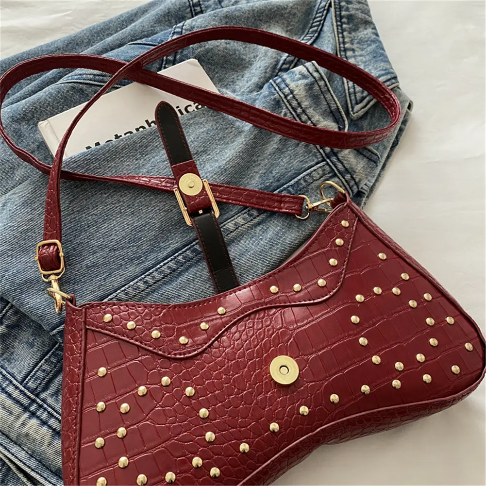 Women Metal Stud Hobos Handbag Rivet Belt Buckle Armpit Bag Leather Saddle Underarm Pouch Travel Commute Shoulder Crossbody Bags