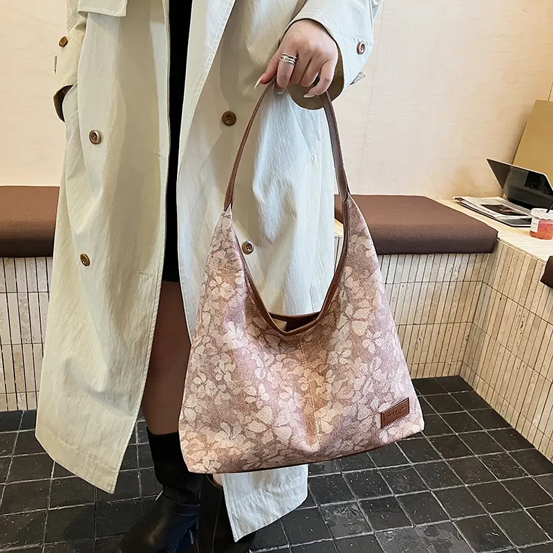 New Retro Flowers Shoulder Bags Casual Bucket Bags Women Large Capacity Vintage Top-Handle Bags Luxury Commuting Underarm Pouch