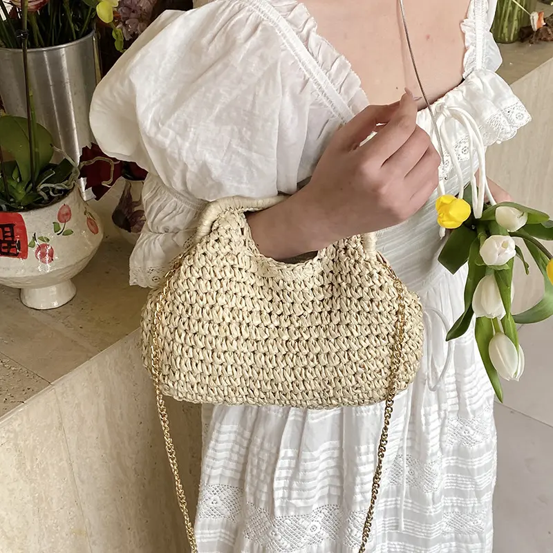 Beach Woven Straw Shoulder Bag Cloud Chain Crossbody Bags Bohemian Casual Weave Handbags Women Seaside Pleated Knit Clutch Purse