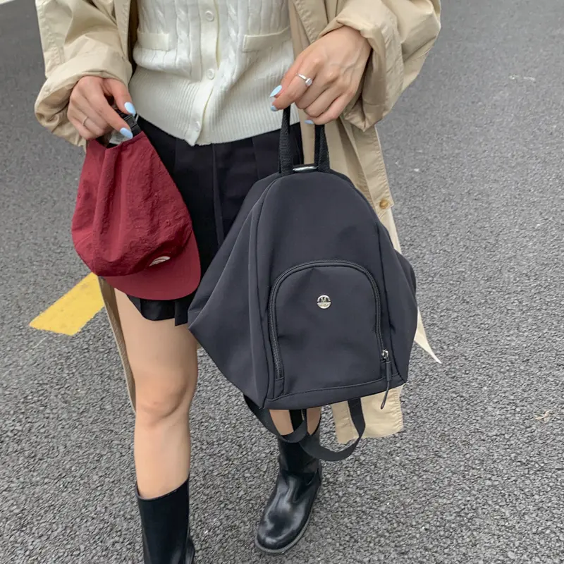 Casual Lightweight Backpacks New Travel Large Capacity Crossbody Bags Leisure Nylon Shoulder Bag Solid Color Simple Tote Handbag