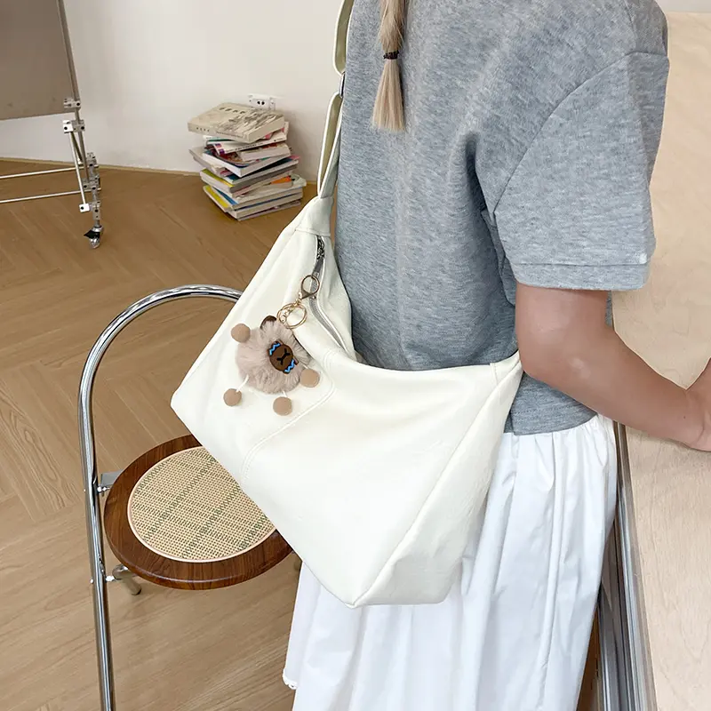 Women Leather Underarm Pouch Crescent Shoulder Bag Slouchy Crossbody Purse Top-Handle Bag Trendy Girls Retro Underarm Pouch