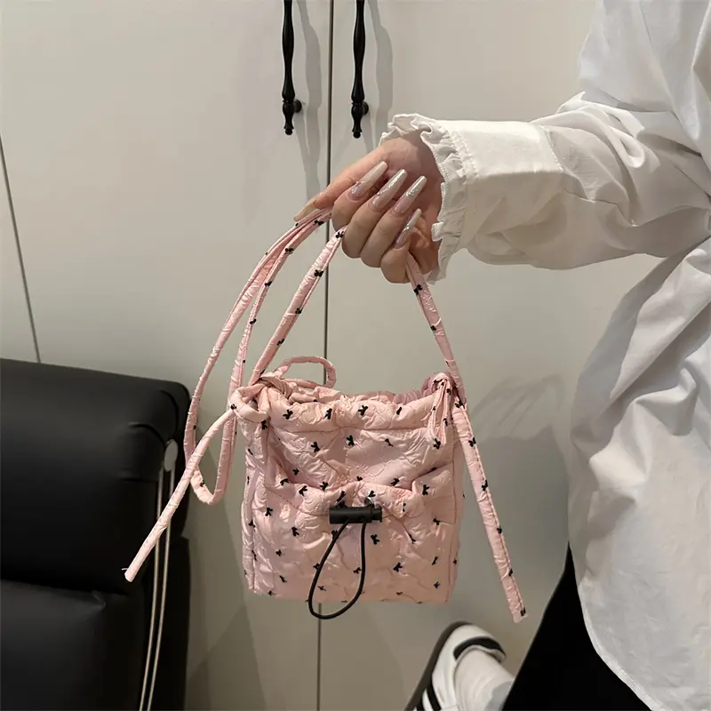 Girls Cute Bow Crossbody Bags Pleated Hobo Shoulder Bag Nylon Mobile Phone Pouch Women Nylon Sling Bag Casual Small Wallet