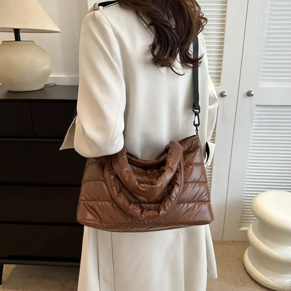 Space Cotton Underarm Bag Winter Puffer Padded Crossbody Bag Women Down Quilted Tote Handbag Large Capacity Fluffy Shoulder Bags