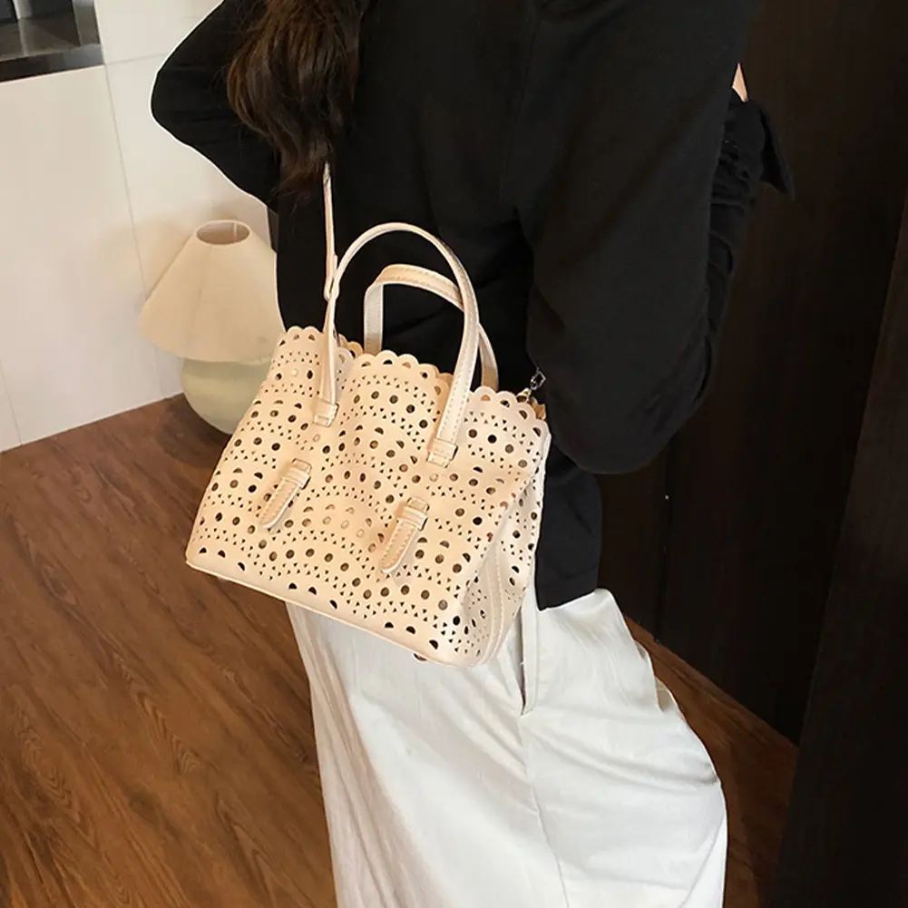 Luxury Soft Leather Tote Handbag Women Beach Hollow out Bucket Bag Travel Crossbody Bags Casual Cloud Square Shape Shoulder Bag