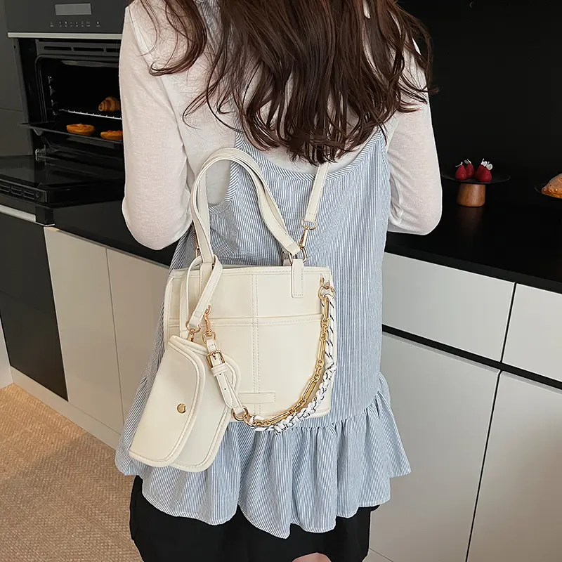 Vintage Chain Bucket Bag with Matching Clutch Leather Handbag Set Simple Black Crossbody Bags Large Capacity Tote Shoulder Bag