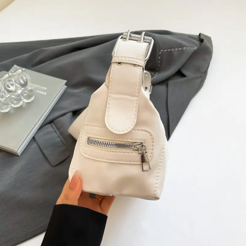 Women Glossy Leather Shoulder Bag Designer Luxury Bag Vintage Cresent Underarm Pouch Ladies Casual Crossbody Bags Hobo Handbag