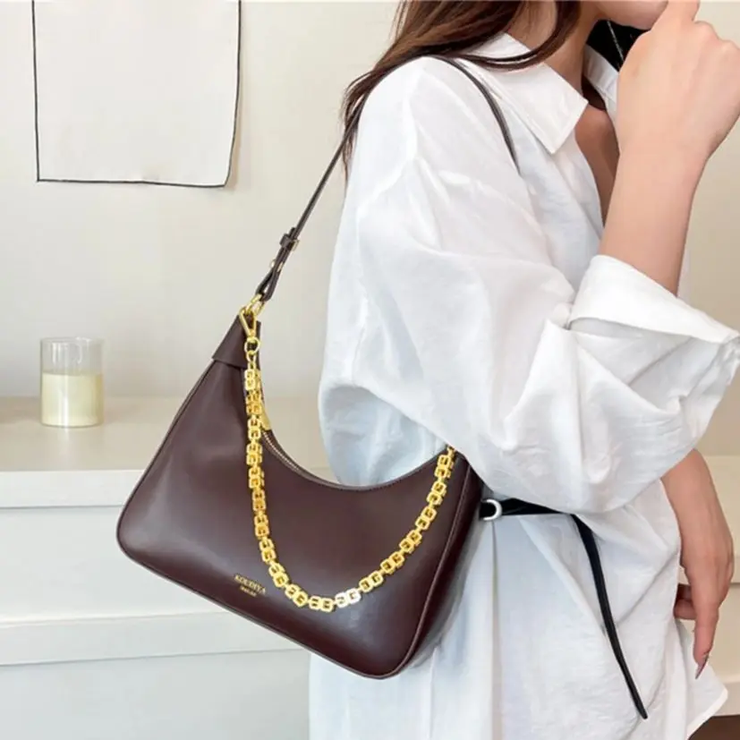 Leather Retro Crescent Shoulder Bag Women Half Moon Crossbody Bag Chain Clutch Tote Handbags Retro Armpit Bag Underarm Pouch