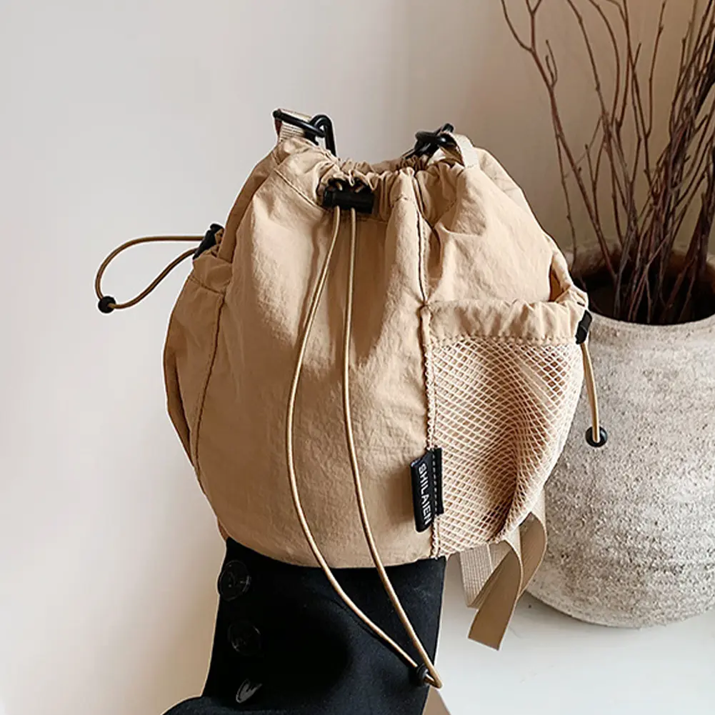 Small Nylon Mobile Phone Bucket Bag with Inner Drawstring Cell Phone Purse Sports Crossbody Bags Travel Shopping Shoulder Bag
