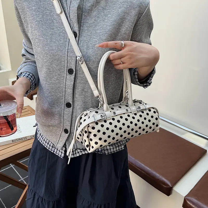 Women Canvas Polka Dot Handbag Zipper Closure Casual Armpit Bag Large Capacity Leisure Shoulder Bag Seaside Trip Crossbody Bags
