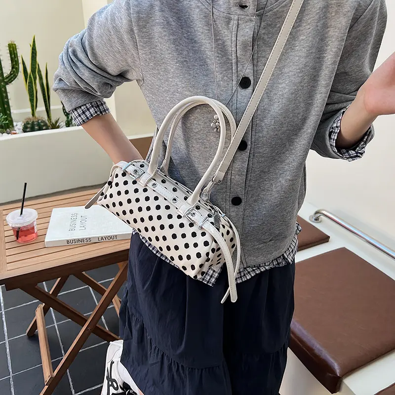 Women Canvas Polka Dot Handbag Zipper Closure Casual Armpit Bag Large Capacity Leisure Shoulder Bag Seaside Trip Crossbody Bags