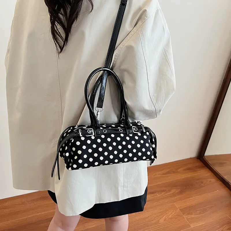 Women Canvas Polka Dot Handbag Zipper Closure Casual Armpit Bag Large Capacity Leisure Shoulder Bag Seaside Trip Crossbody Bags