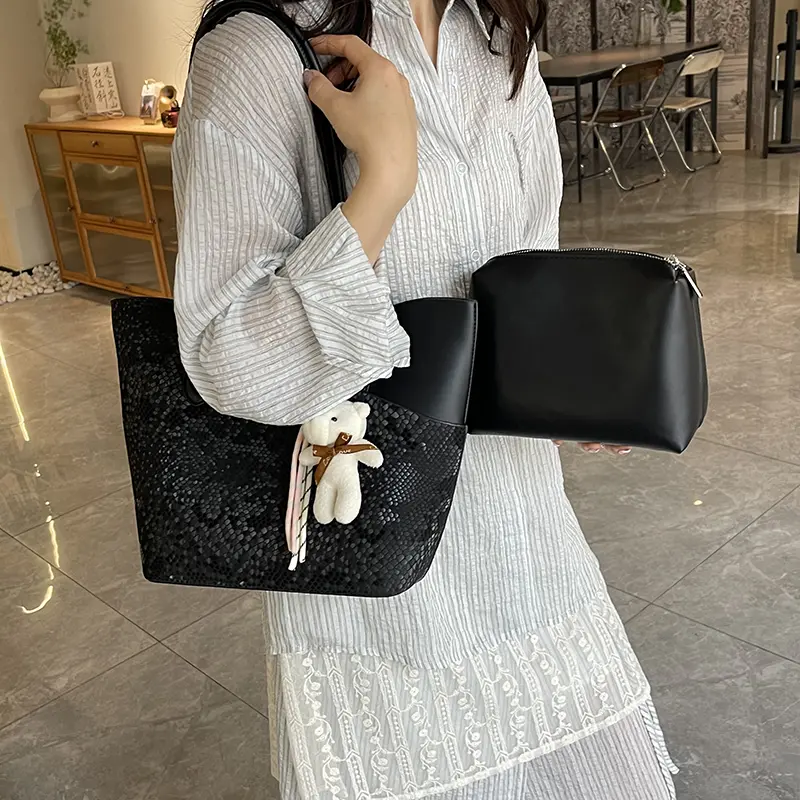 Women Leather Tote Bag with Bear Pendant Lightweight Travel Handbags Large Capacity Work Shopping Shoulder Bag with Purses