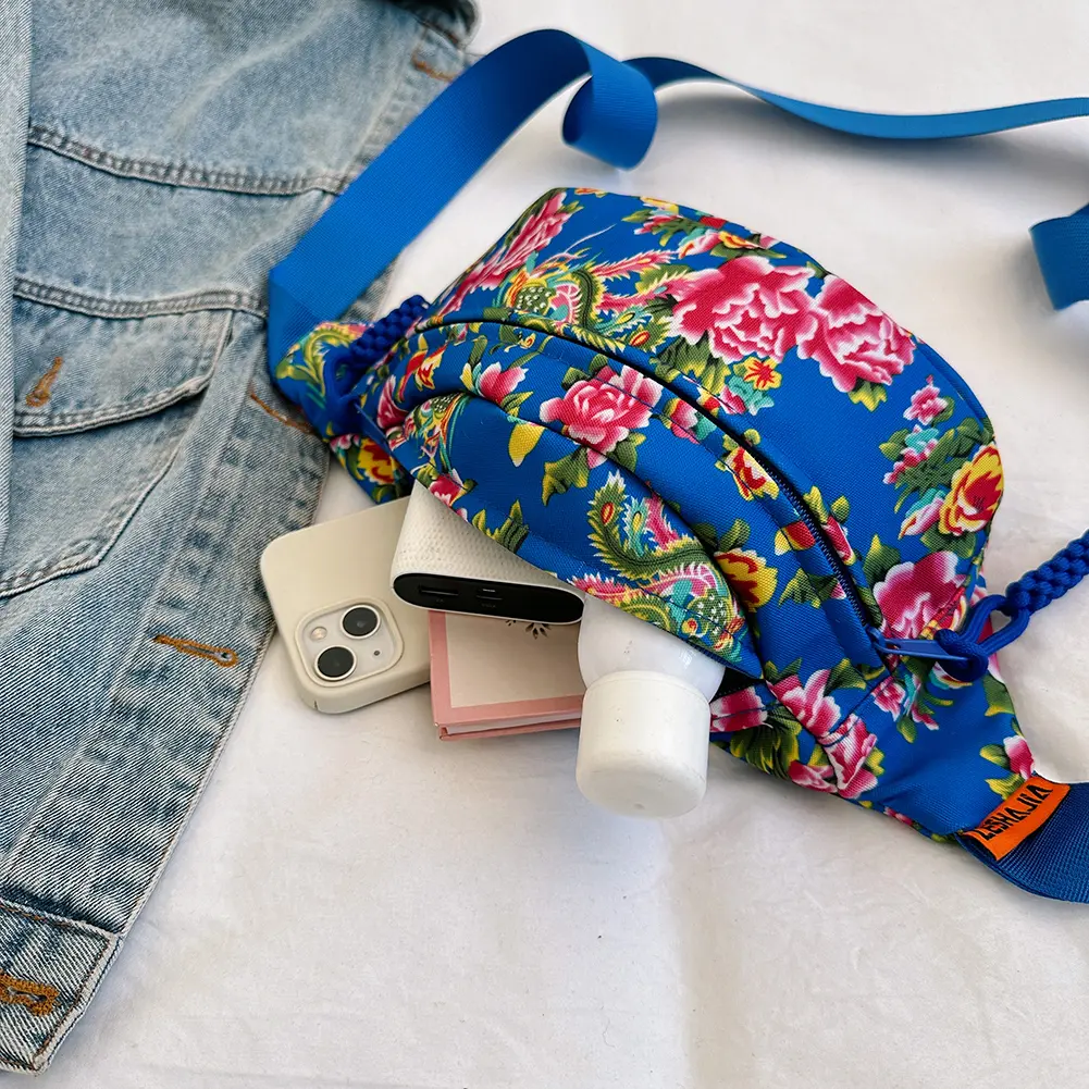 Vintage Flower Soft Waist Pouch 2024 Fashion Nylon Cloth New Crescent Chest Bag Ladies Lightweight Sling Bag Outdoor Fanny Packs