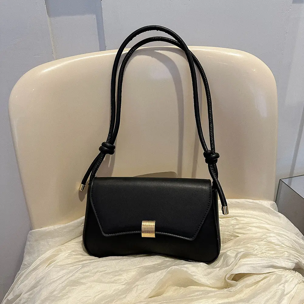 2023 Trend Shoulder Bag Women Metal Lock Buckle Knot Armpit Bag Crossbody Bag Ladies Solid Handbags Personality Messenger Bag