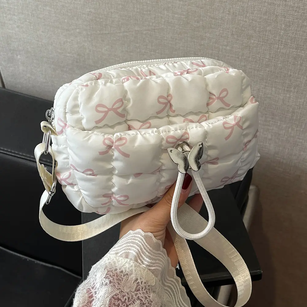 2025 New Puffer Small Square Bag Nylon Shoulder Bag Pleated Cloud Crossbody Bag for Women Adjustable Strap Satchel Clutch Purses