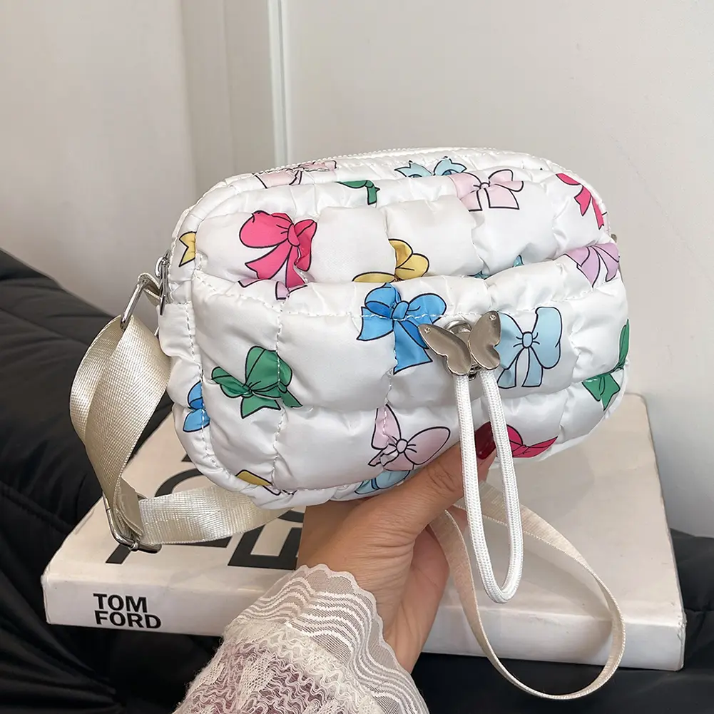 2025 New Puffer Small Square Bag Nylon Shoulder Bag Pleated Cloud Crossbody Bag for Women Adjustable Strap Satchel Clutch Purses