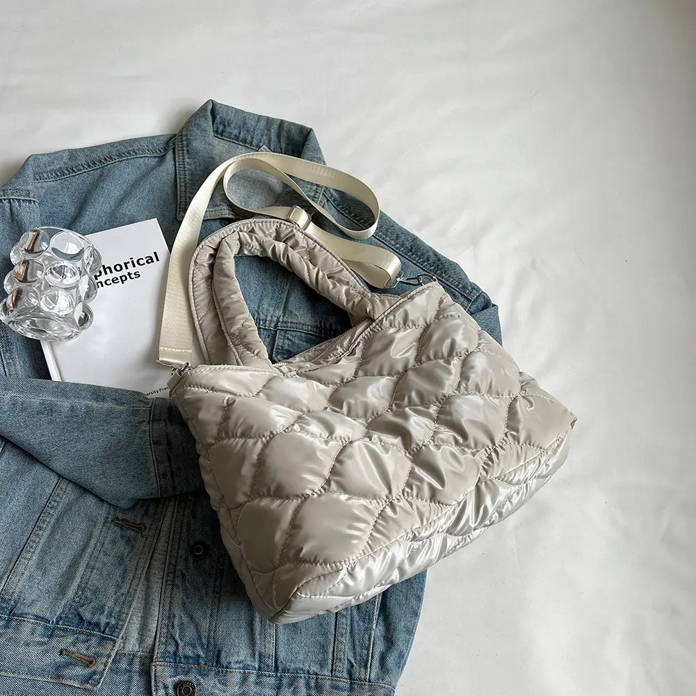 Women Messenger Bag Solid Color Nylon Cotton-padded Top-handle Bag Casual Zipper Winter Fashion Quilted Winter Women Tote