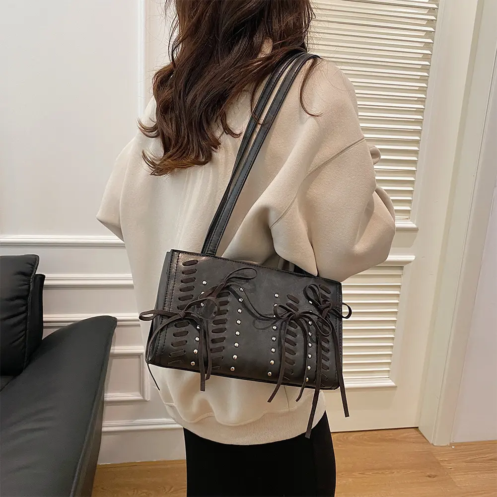 Women PU Leather Shoulder Bag with Bow Decor Solid Vintage Underarm Bag Large Capacity Tote Bags Ladies Commuting Handbag Bolsas