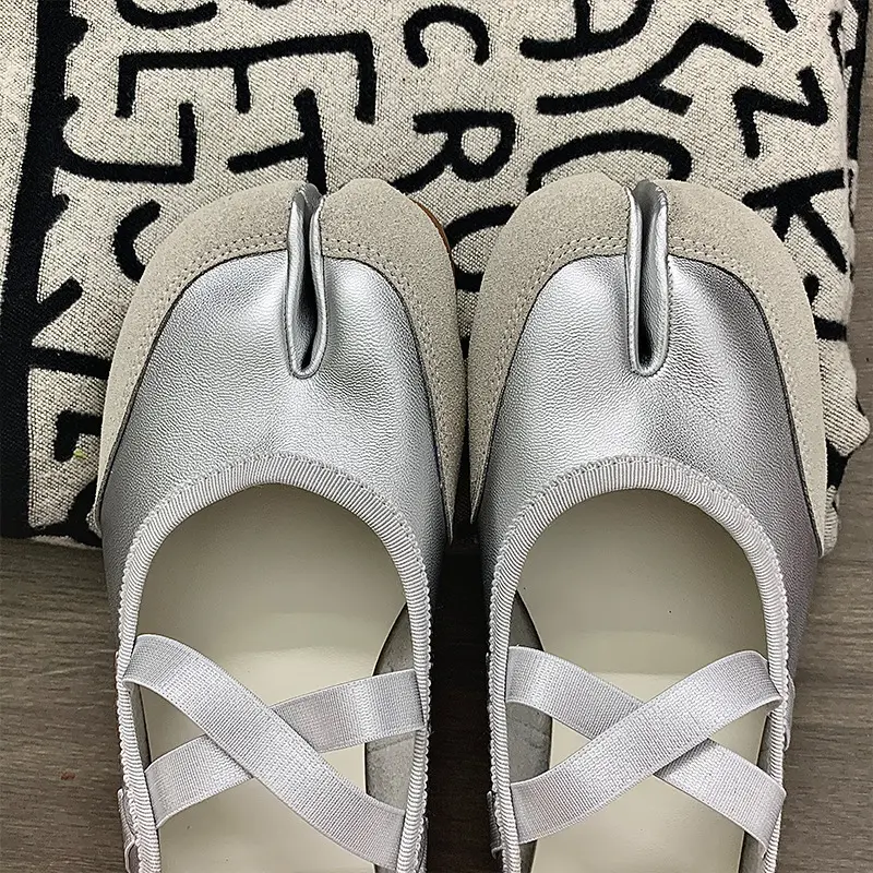 Women Ballet Flats Cross Strap Design Split Toe Tabi Shoes Silver PU Leather Horseshoe Shoes Summer Casual Walking Sneakers