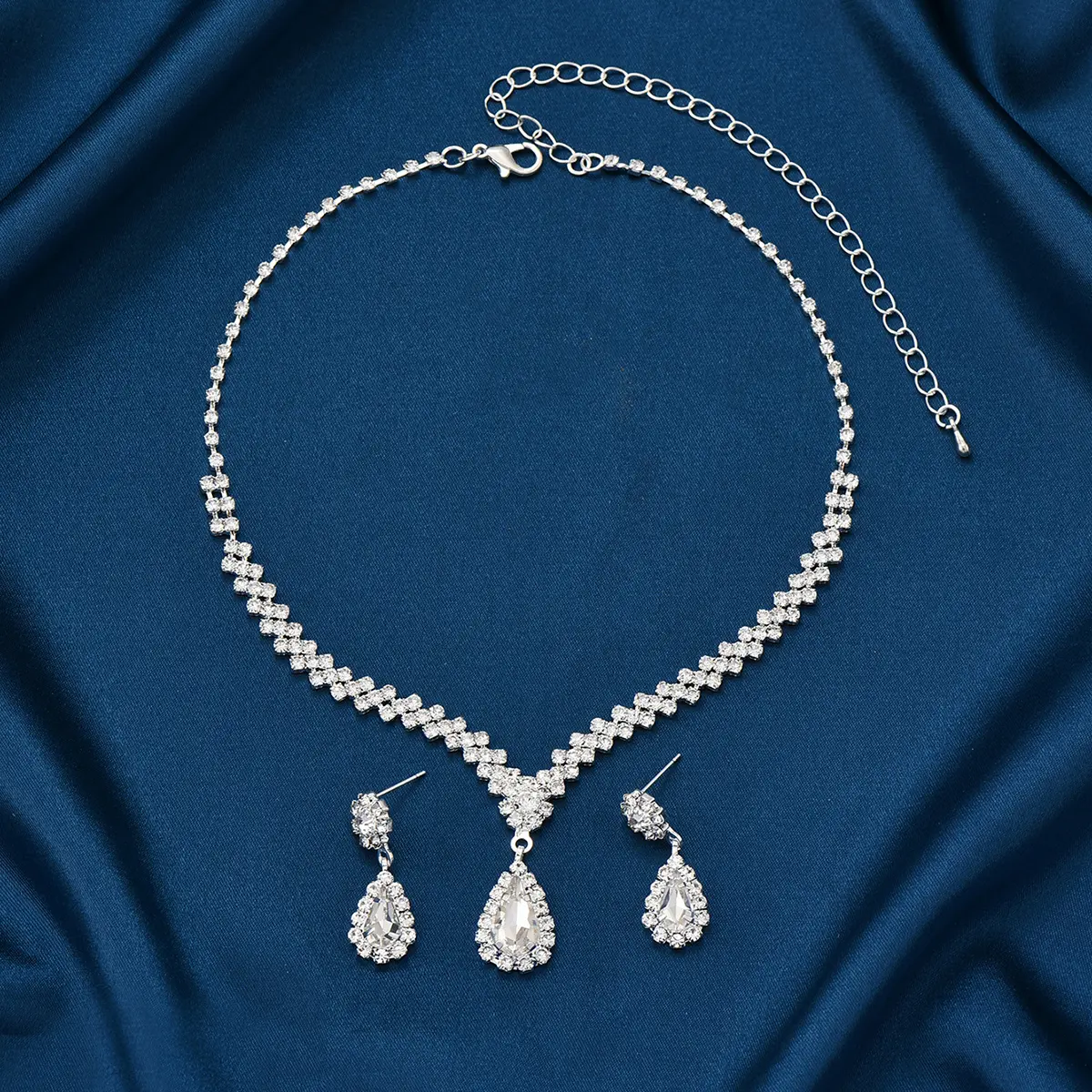 1 Set Of Fashionable And Simple Water Droplet Necklace, Earrings, Jewelry Set, Women's Wedding Banquet Party Daily Accessories