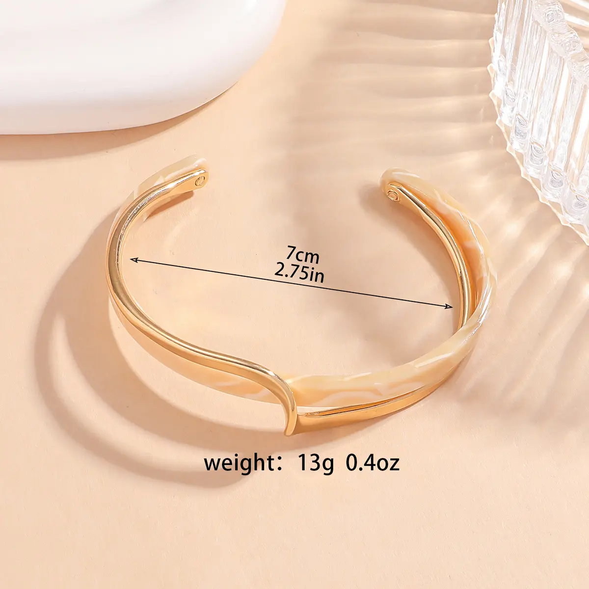 1PC Women's Fashion Light Luxury Gold Plated White Shell Twisted Cross Bracelet Date Travel Banquet Party Holiday Dressing Gift