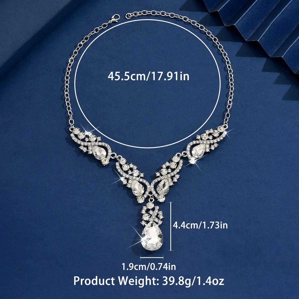 Ladies' fashion trend design, light luxury necklace, jewelry suitable for dates, parties, holidays, gifts