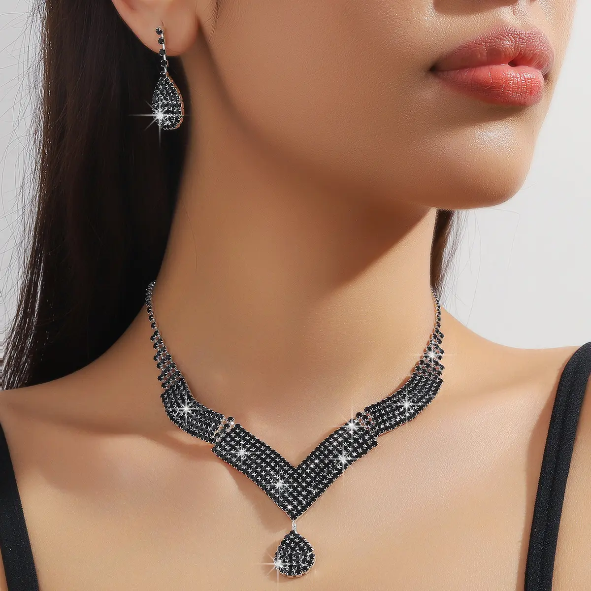 3PC Women's Trendy Claw Chain Series Large Water Drop Earrings Necklace Jewelry Set Wedding Banquet Party Holiday Gift