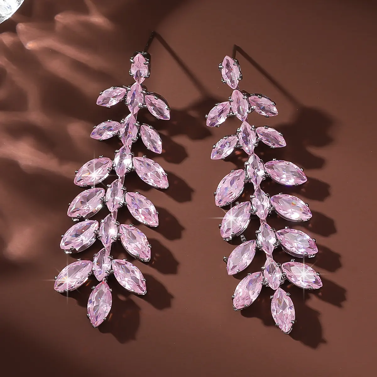 2PC Women's Fashion Leaf Water Drop Design Earrings and Jewelry Accessories, Casual Simple and Elegant Ear Accessories