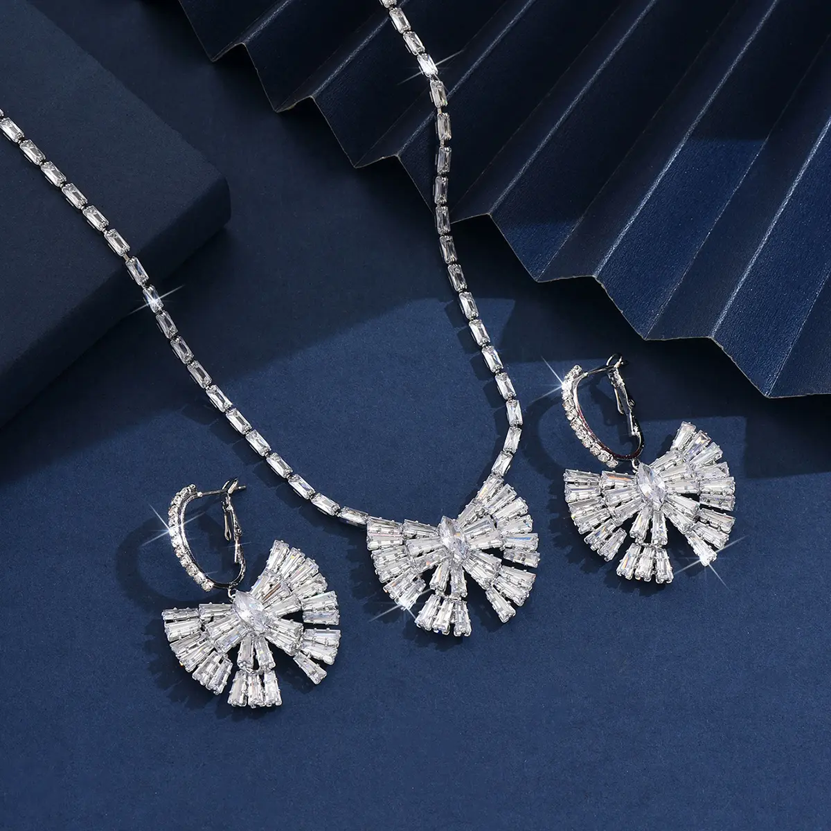 3PC Women's Fashion Zircon Bow Necklace Earrings Jewelry Set Suitable for Wedding, Party, Festival Gifts-8551