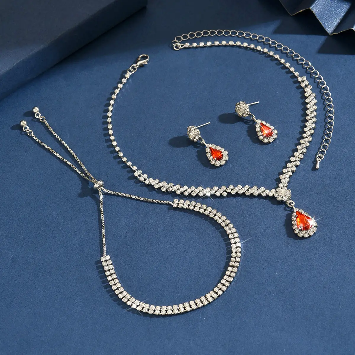 4PC Women's Fashion Waterdrop Flower Necklace Earrings Bracelet Jewelry Set Versatile Party Festival Gift