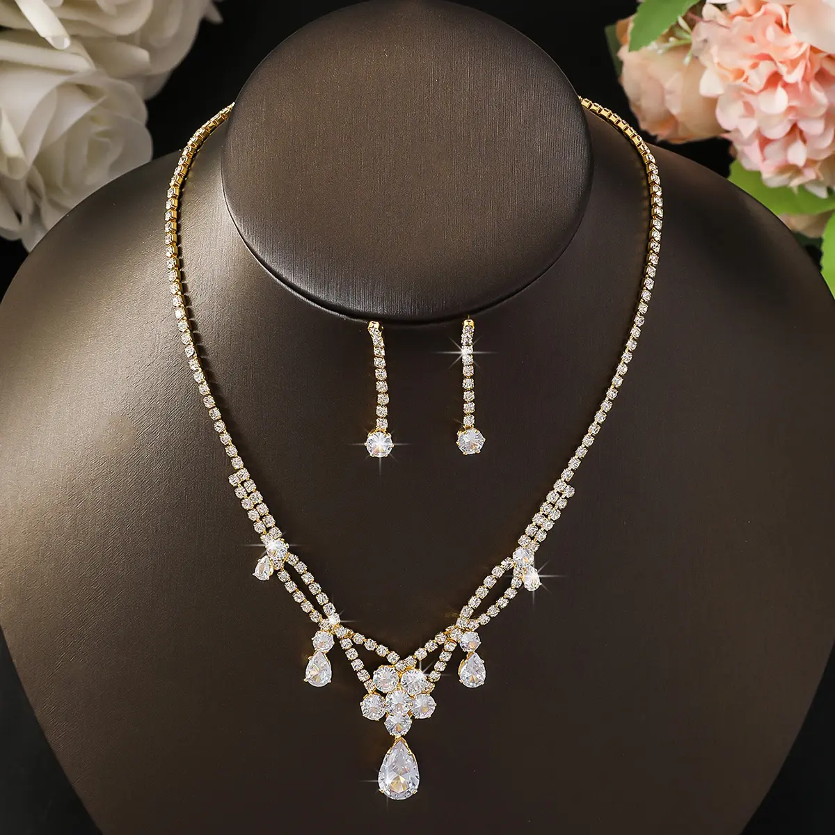 3PC Women's Fashion Waterdrop Flower Necklace Earring Set Suitable for Wedding, Party, and Festival Gifts