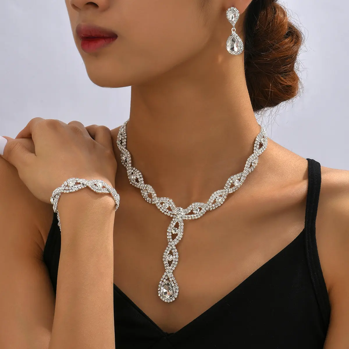 4 pieces of women's fashionable and trendy water drop earrings with necklaces, bracelets, jewelry sets, banquet accessories
