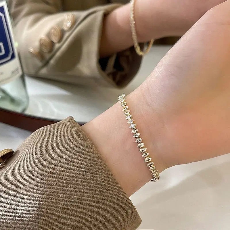 1PC Women's Fashion Trendy Geometric Water Drop Zircon Bracelet Jewelry Accessories Suitable for Date, Party, Festival Gifts
