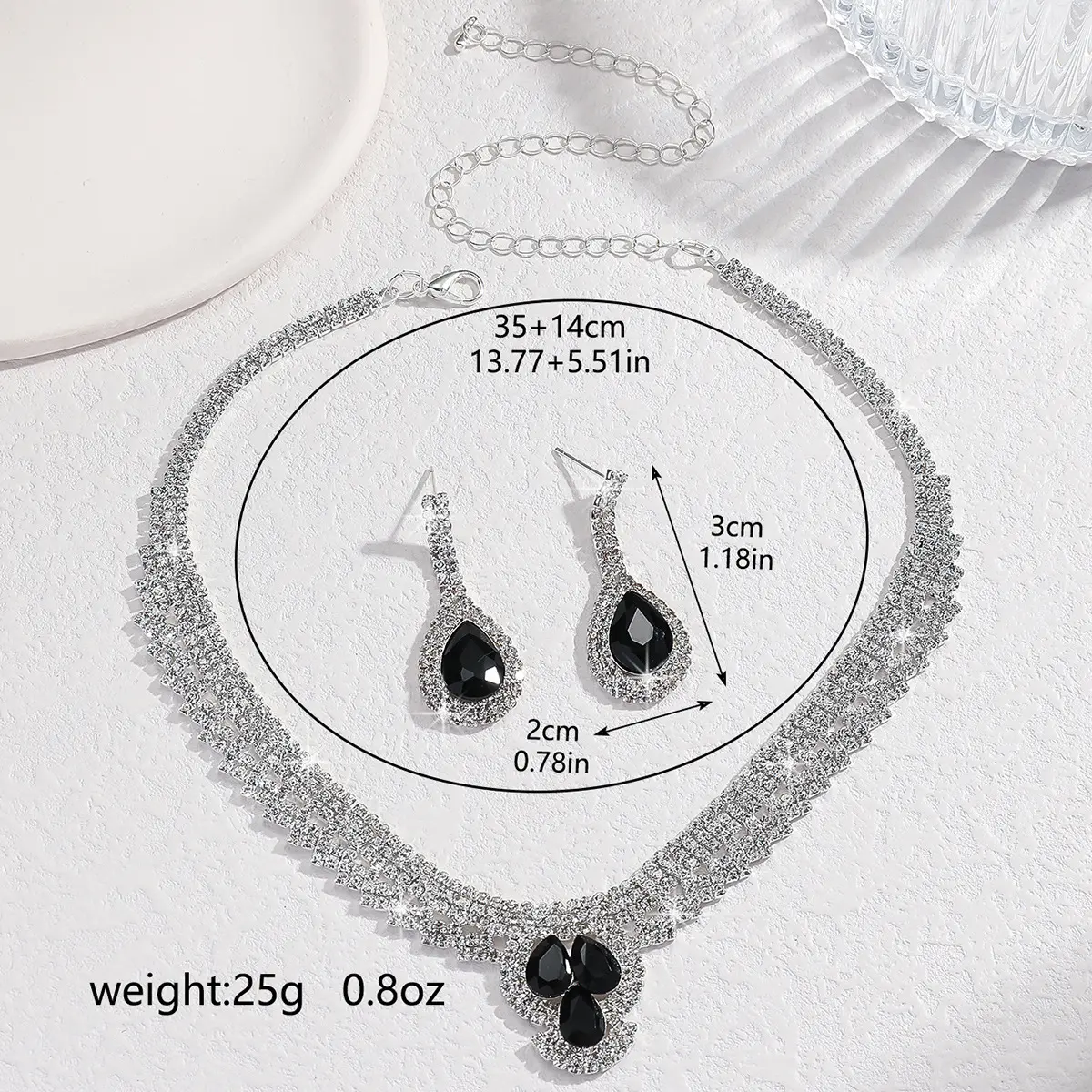3 Women's Fashion Jewelry Set Geometric Necklace Earrings Jewelry Set Suitable for Party and Holiday Gifts