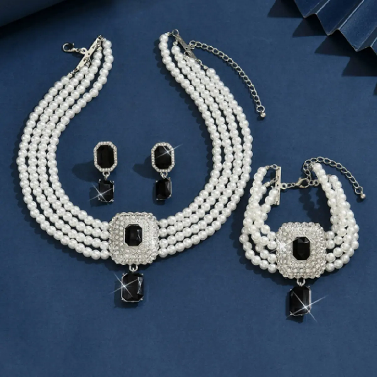 4PC Women's Fashion Geometric Necklace Earrings Bracelet Jewelry Set Suitable for Wedding, Party, Festival Gifts-8543