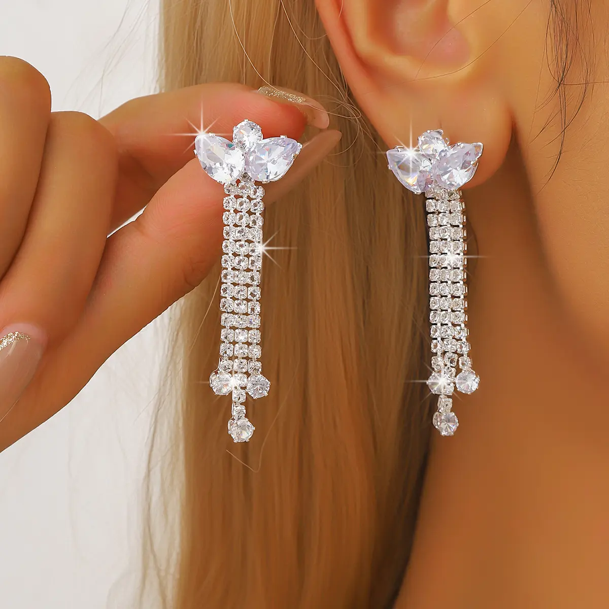 2PC women's fashionable copper zircon niche design high-end tassel earrings jewelry suitable for dates, parties, festivals, gift
