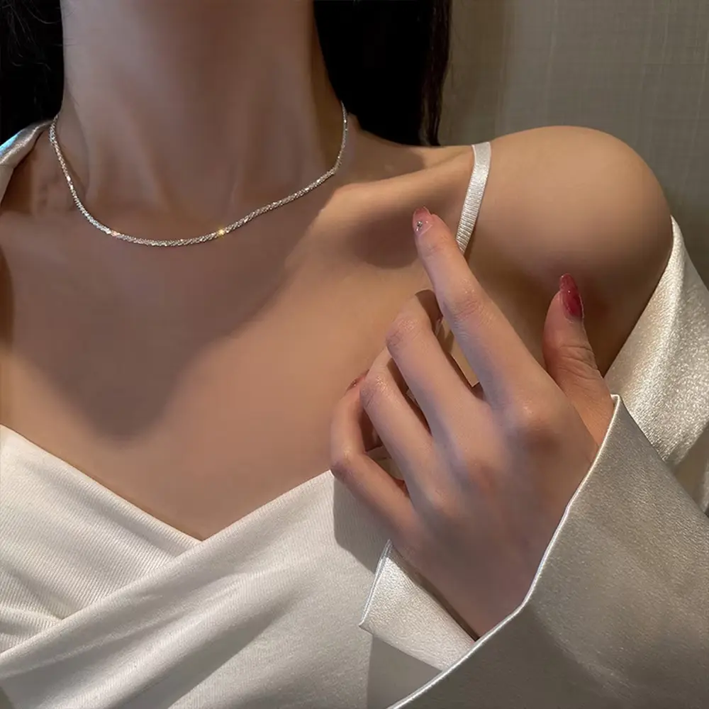Ladies' fashionable, simple, and luxurious necklace, bracelet, and jewelry set suitable for weddings, gatherings, and holiday gi