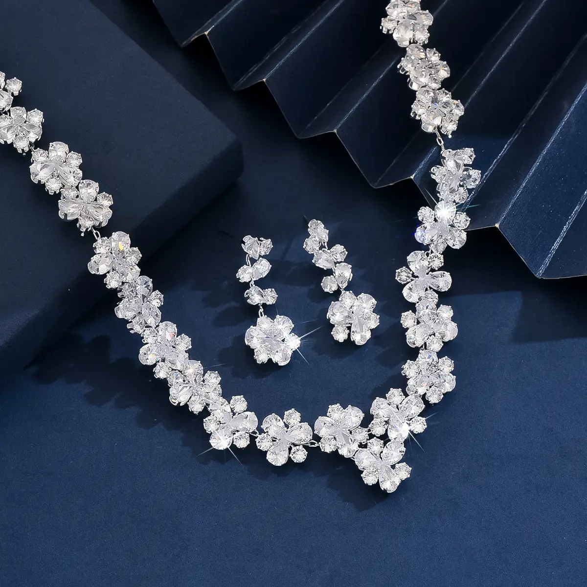 3PC Women's Fashion Zircon Series Silver Flower Necklace Earrings Jewelry Set Wedding Party Festival Gift-8569