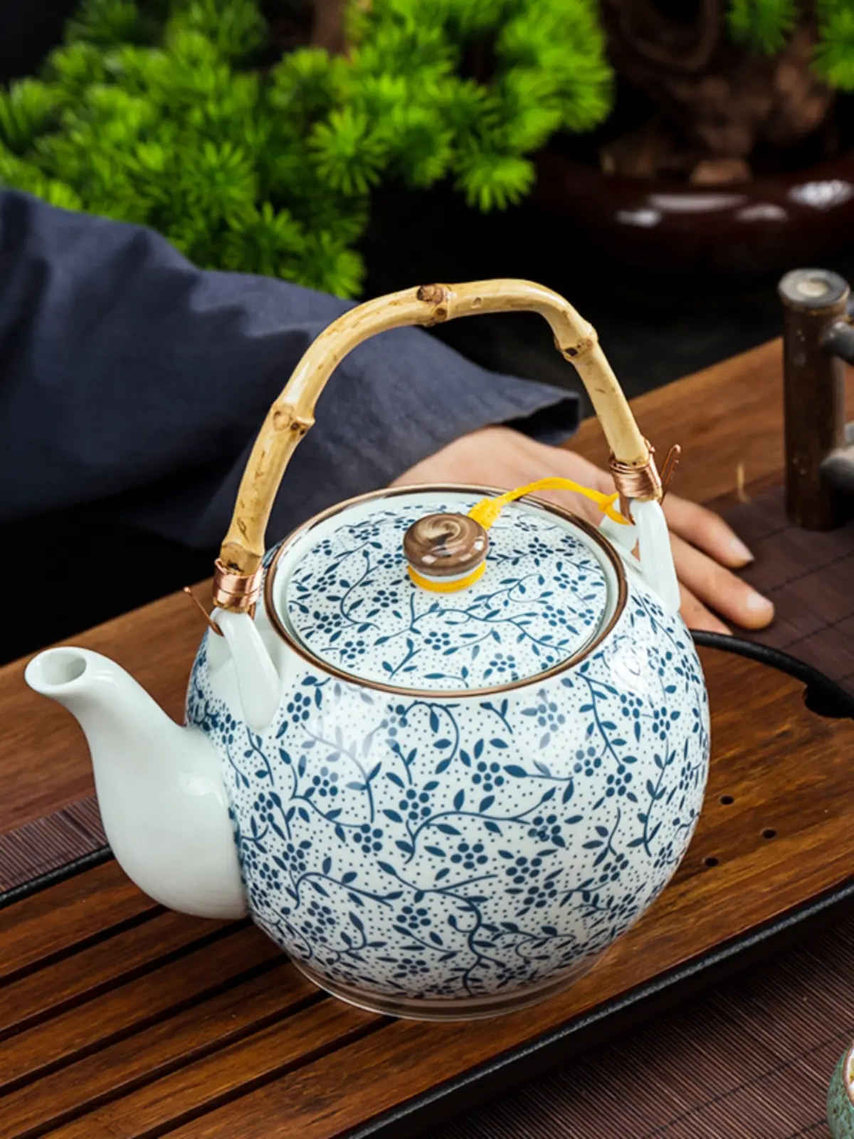 Vintage large household loop-handled teapot teapot single teapot vintage ceramic tea set tea house water pitcher