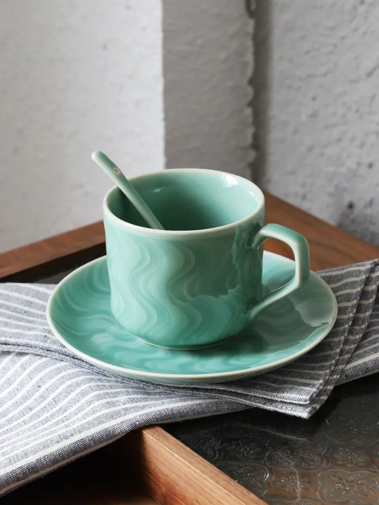 Celadon heat-resistant drinking cup coffee cup milk cup with handle cup holder spoon mug couple breakfast cup ceramic cup