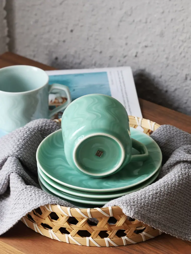 Celadon heat-resistant drinking cup coffee cup milk cup with handle cup holder spoon mug couple breakfast cup ceramic cup