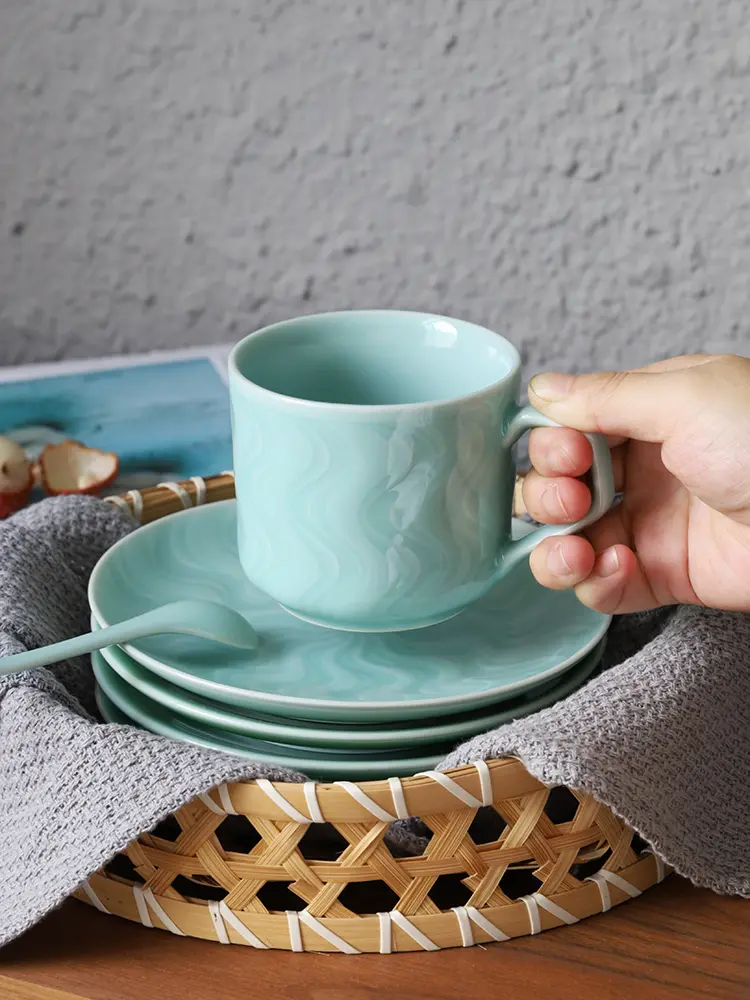 Celadon heat-resistant drinking cup coffee cup milk cup with handle cup holder spoon mug couple breakfast cup ceramic cup